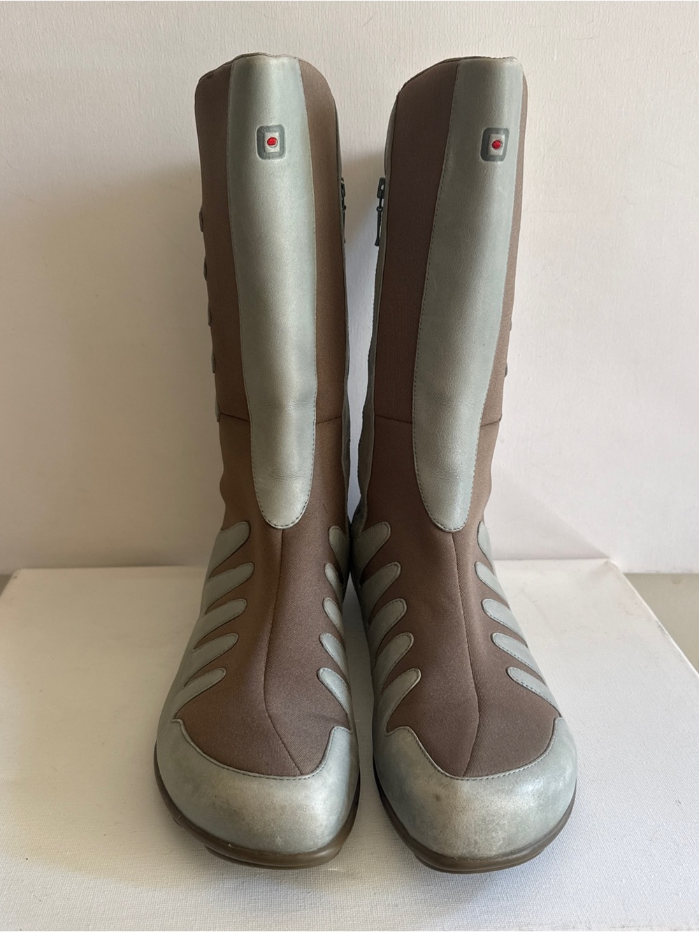 Tsubo Vintage Y2K Futuristic Leather Stretch Light Blue Mid-Calf Boots Size 10 - Picture 5 of 13